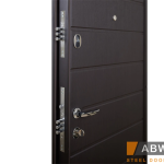 Solid комплектація з терморозривом Defender. Колір: RAL 8019 + Венге темна