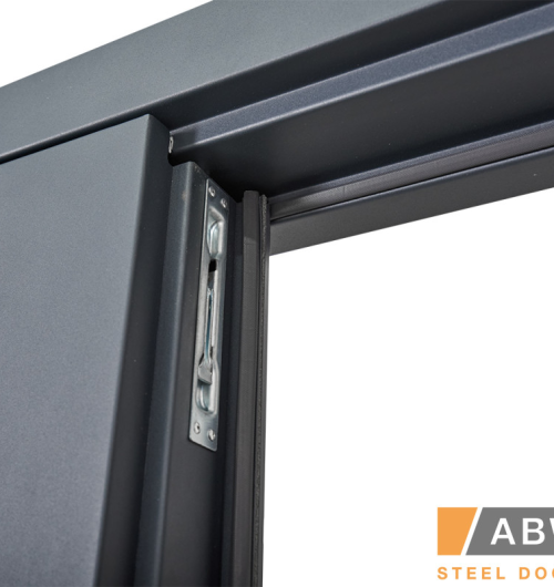 Solid комплектація з терморозривом Defender 1200. Колір: RAL 7021T